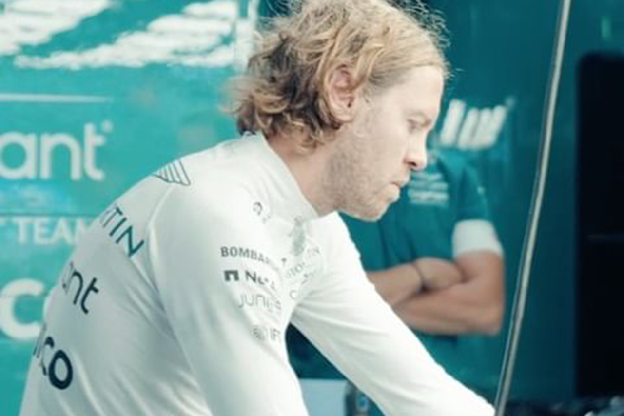 【動画】 セバスチャン・ベッテル、自らF1マシンの修理を手伝う
