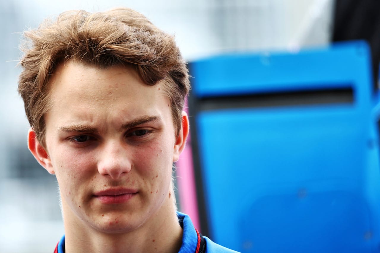 オスカー・ピアストリ、アルファタウリF1の角田裕毅のシートを狙う?
