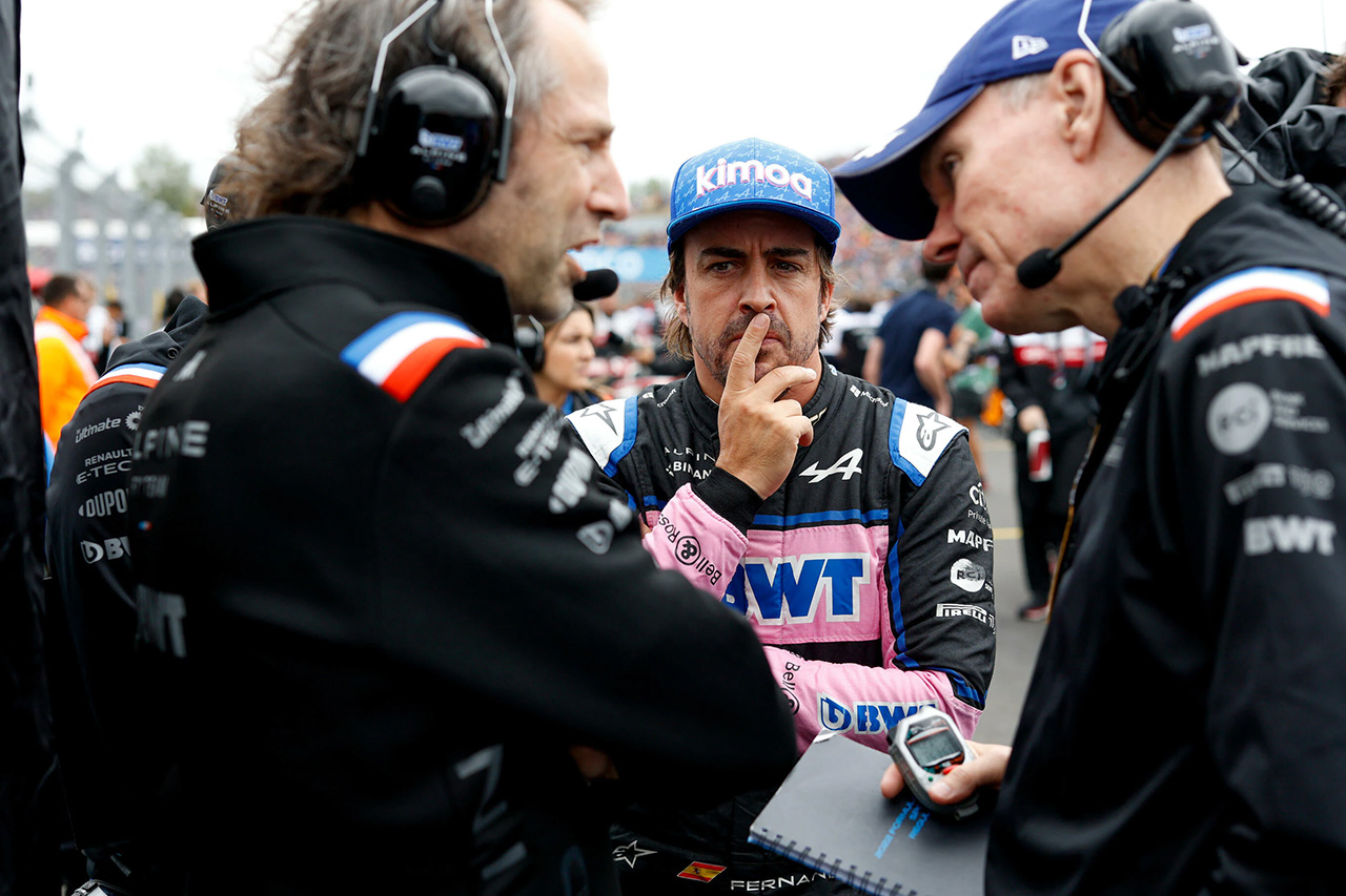 「フェルナンド・アロンソはチーム破壊者ではない」とマクラーレンF1元幹部
