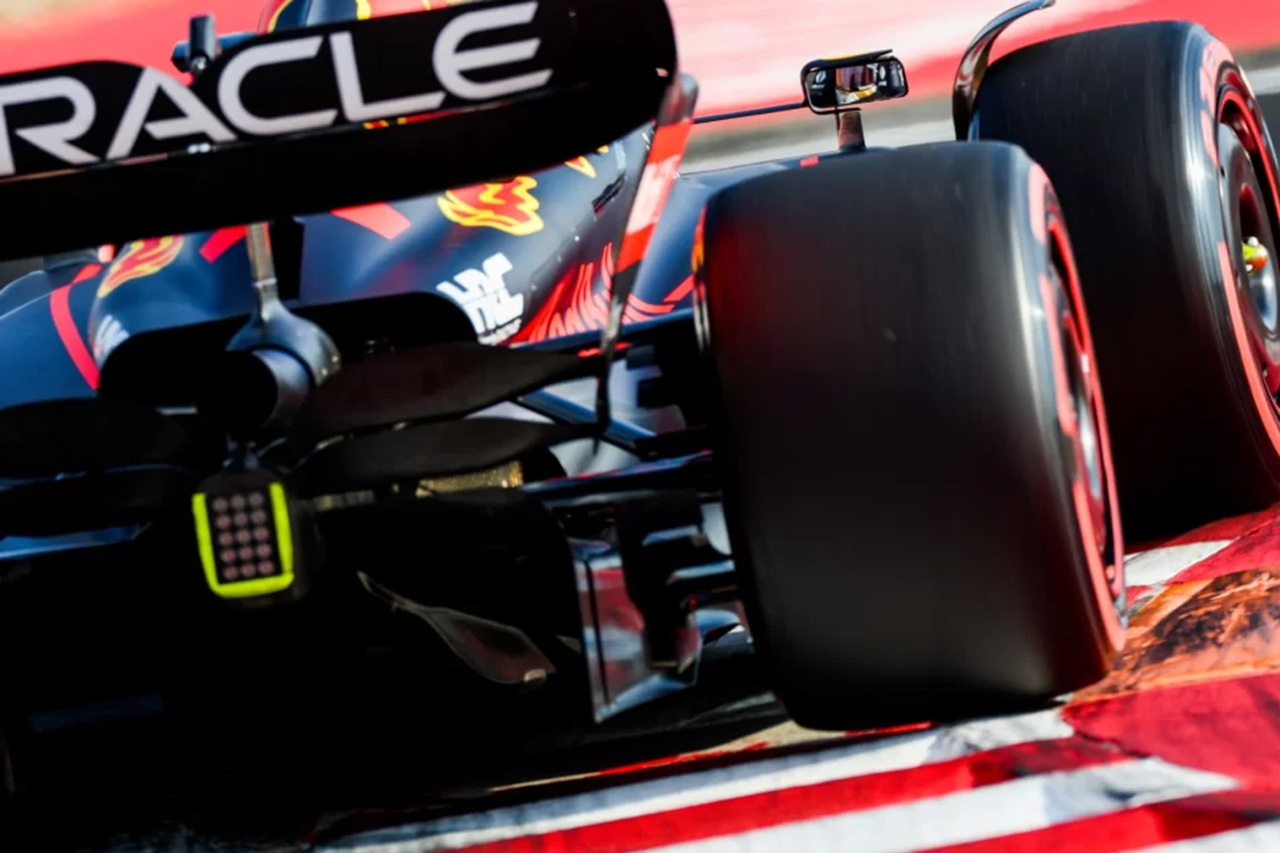 レッドブルF1、レッドブル・パワートレインズ製のF1エンジンを初始動