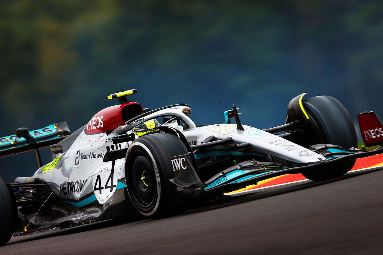 メルセデスF1代表、屈辱の1.8秒差「14戦を終えてもW13を理解できてない」
