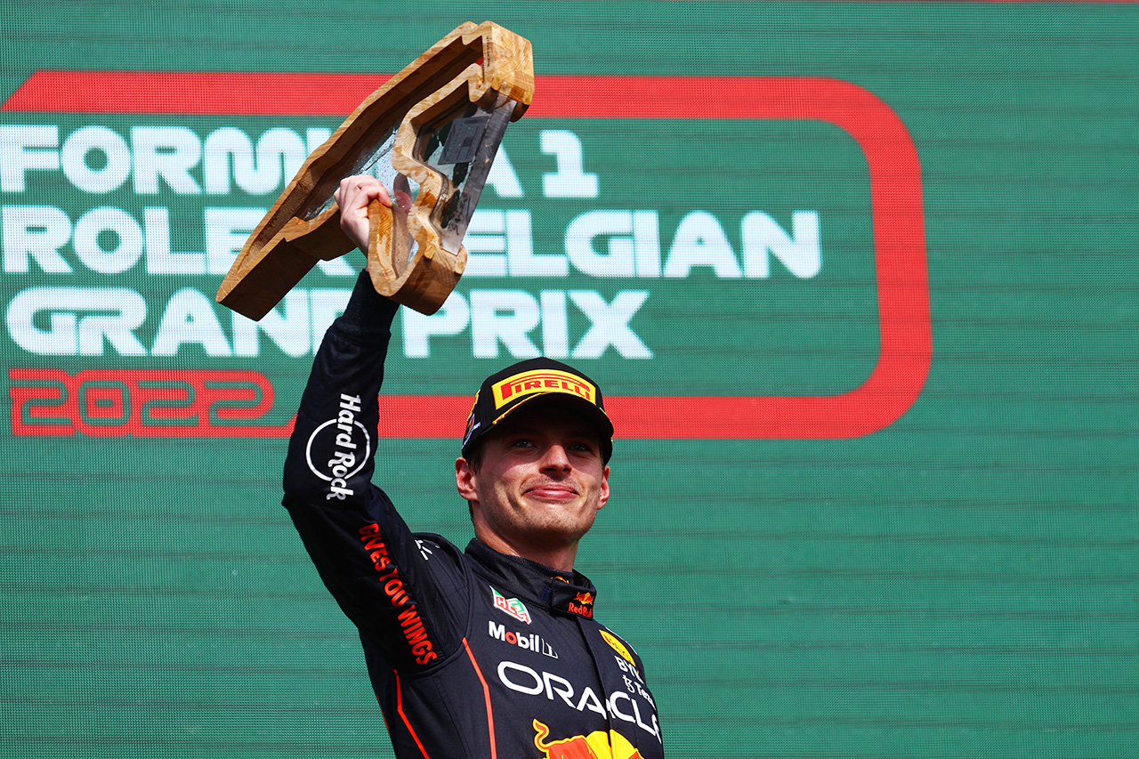 F1ベルギーGP 決勝:フェルスタッペンが14番グリッドから今季9勝目