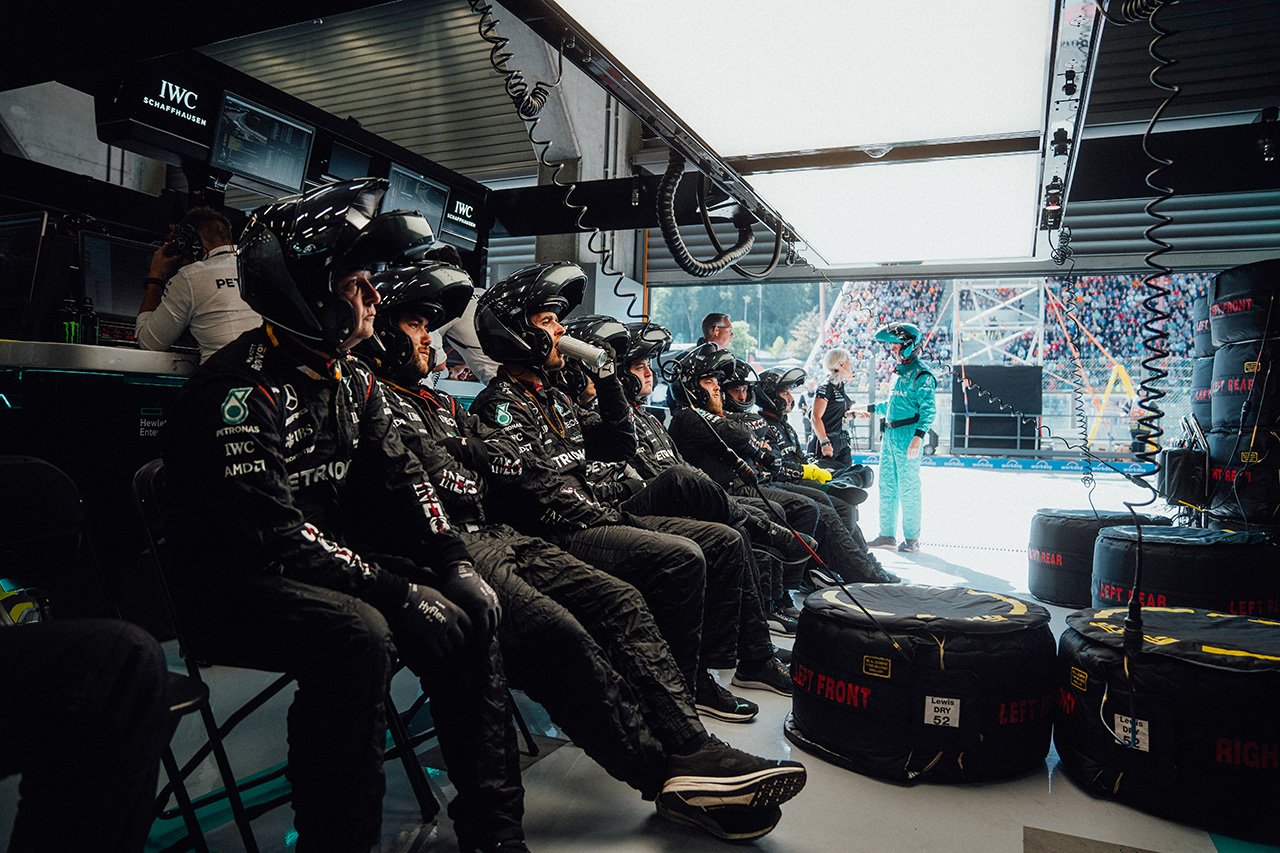 メルセデスF1首脳 「フェルスタッペンはどの戦略や位置でも勝っていた」