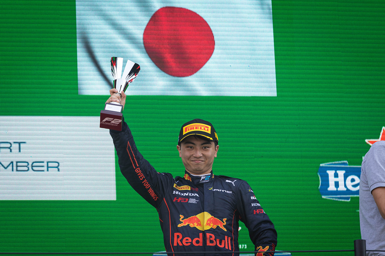 レッドブルF1育成の岩佐歩夢、今季5回目の表彰台でランキング6位に浮上