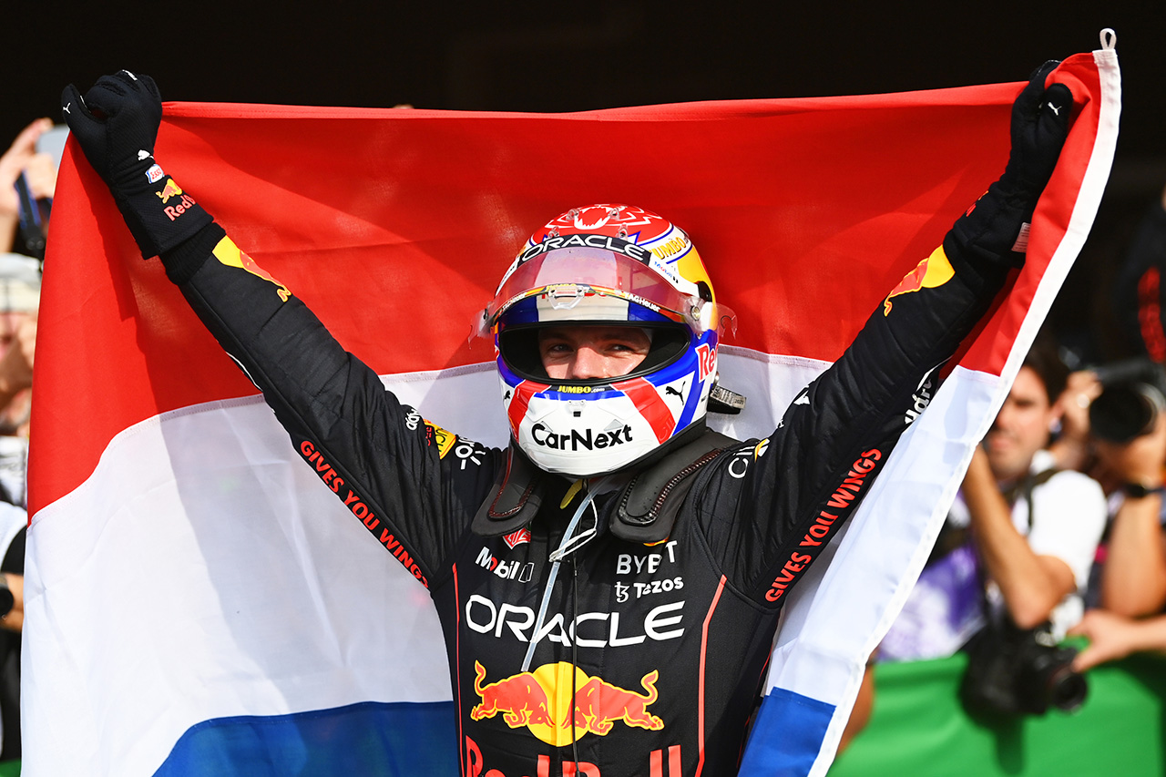 レッドブルF1のマックス・フェルスタッペンが4連勝で今季10勝目!