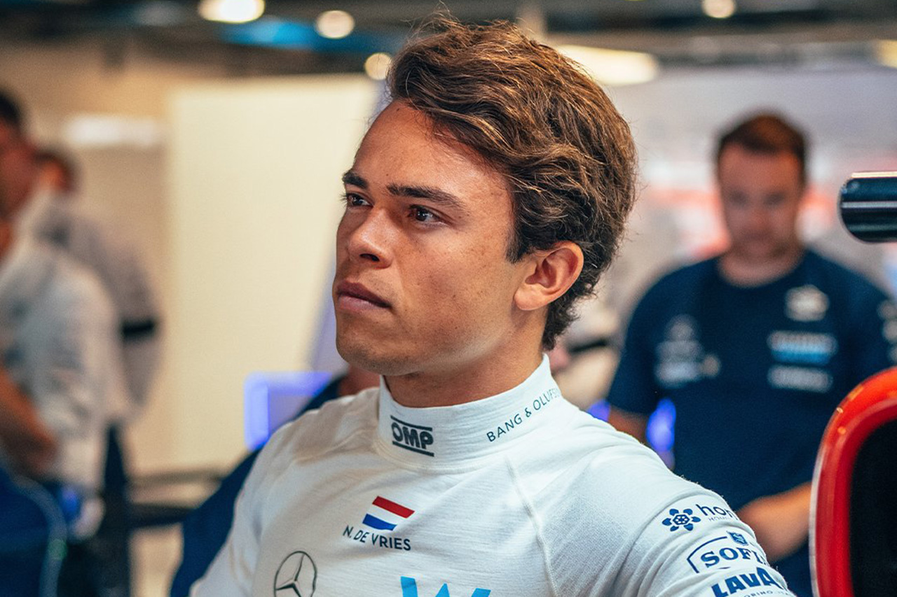 ニック・デ・フリース、虫垂炎のアルボンの代役でウィリアムズでF1デビュー