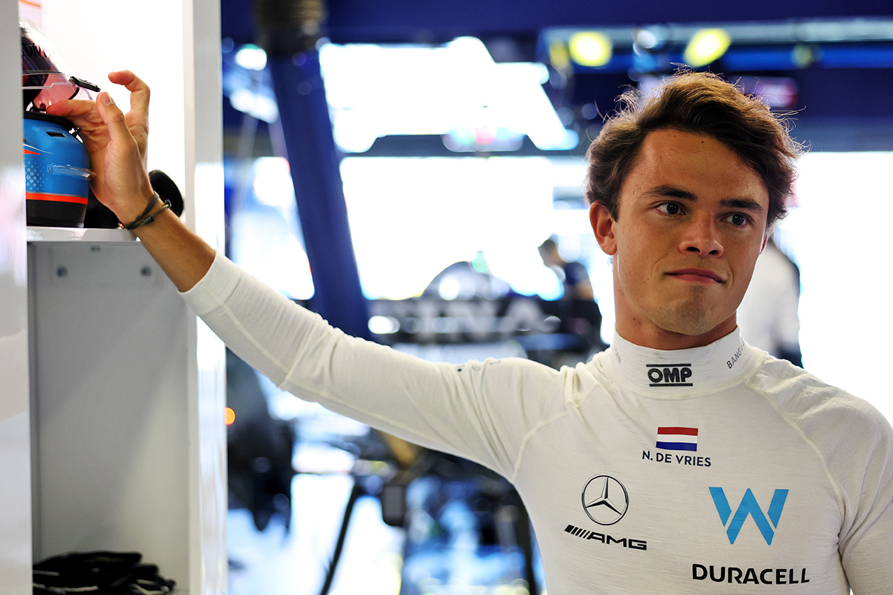 ニック・デ・フリース、レッドブルとのアルファタウリF1加入交渉を認める