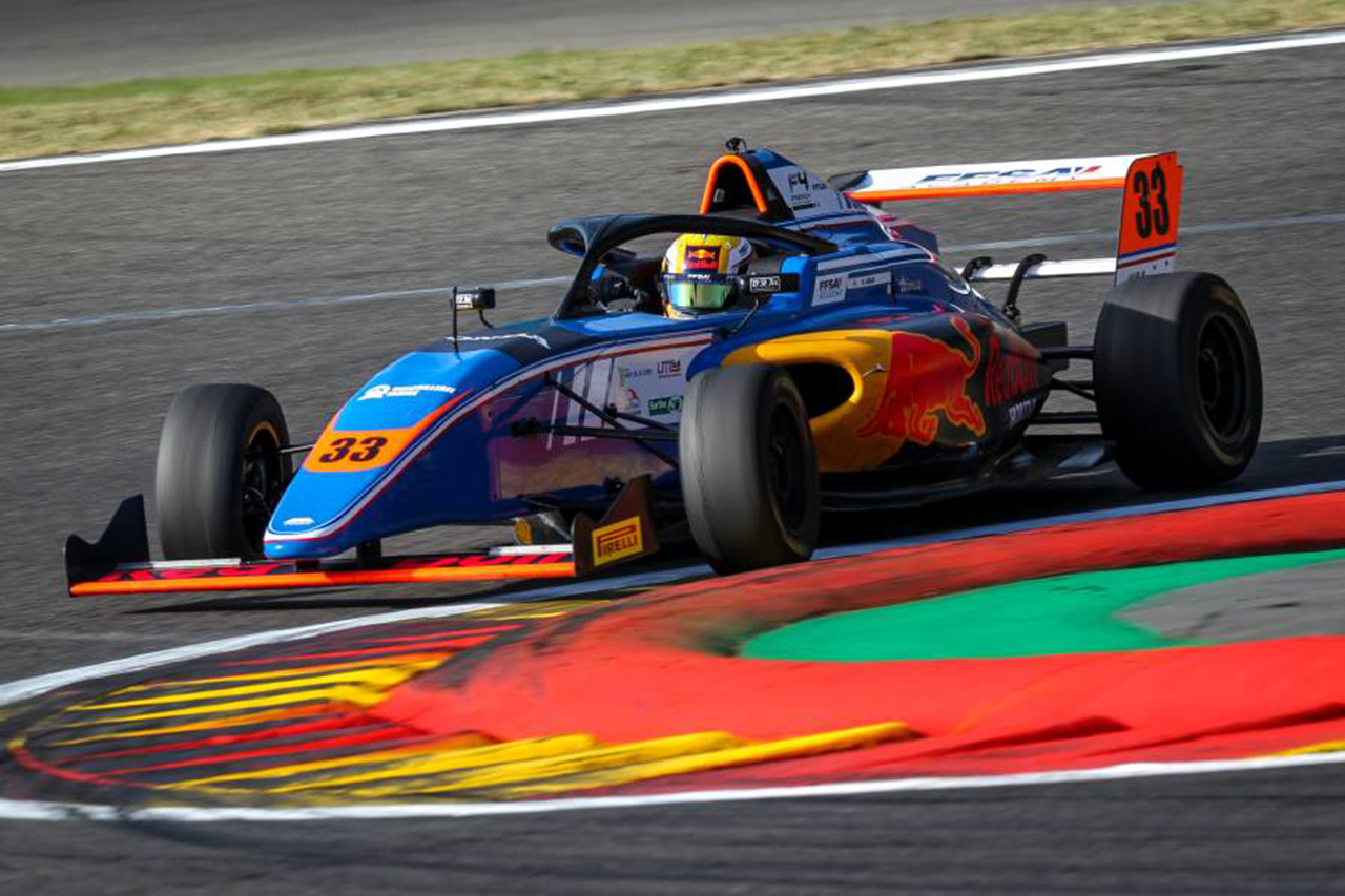 レッドブルF1育成の荒尾創大、スパでフランスF4リーダーに迫る