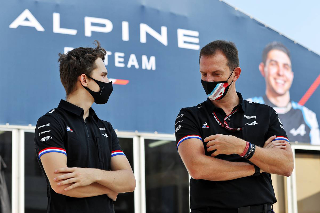 アルピーヌF1 「オスカー・ピアストリの裏切り行為は彼に一生ついて回る」