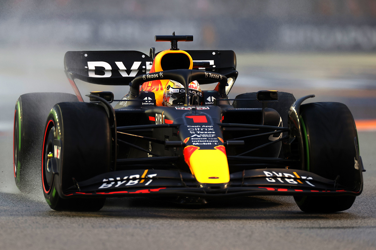F1シンガポールGP フリー走行3回目 速報：フェルスタッペンは2番手
