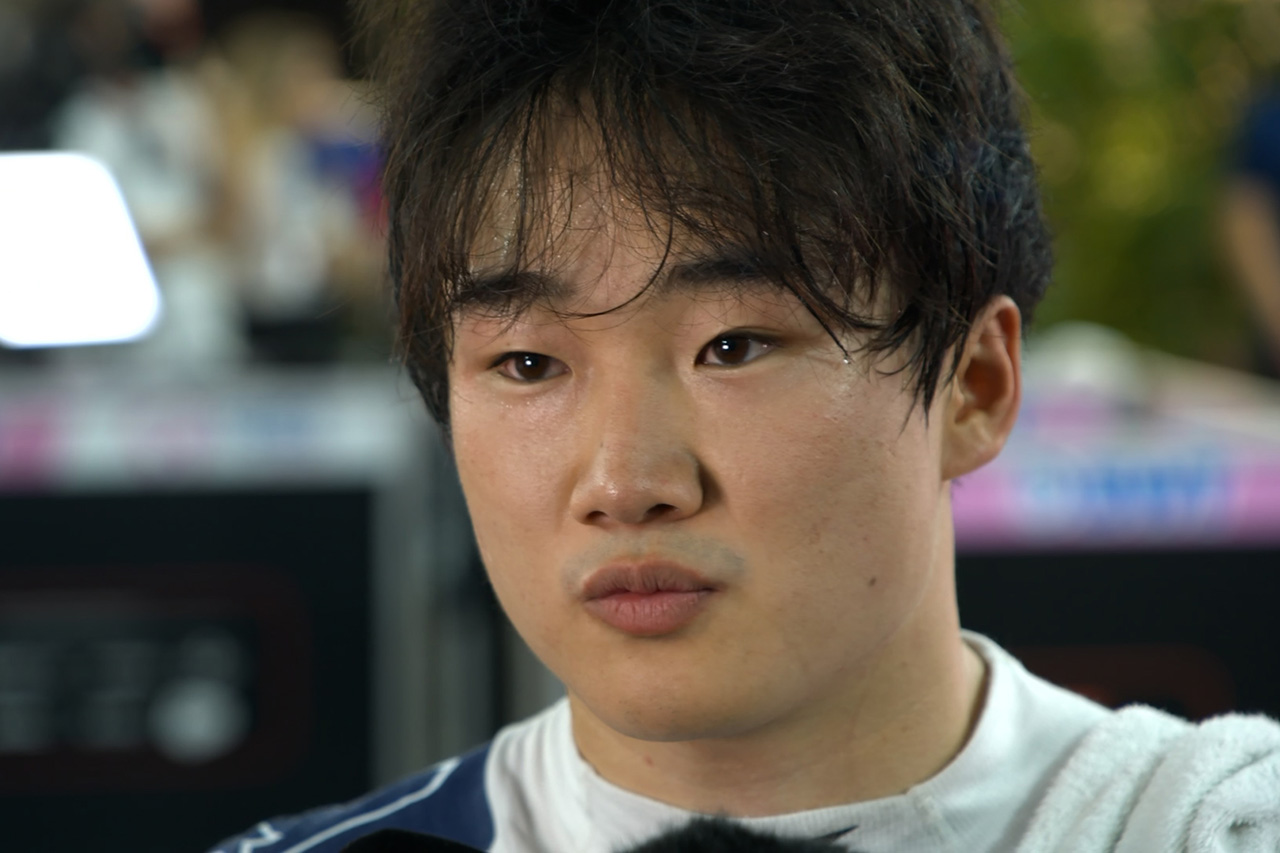 角田裕毅 クラッシュリタイア 「完全にブレーキングポイントを間違えた」