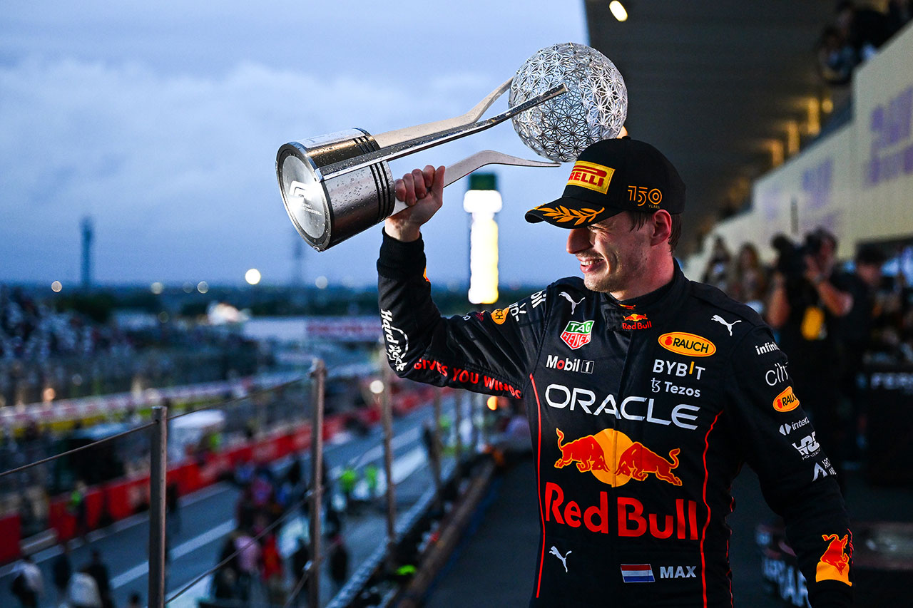 フェルスタッペン 「レース後の王座確定をめぐる混乱は変な感じだった」