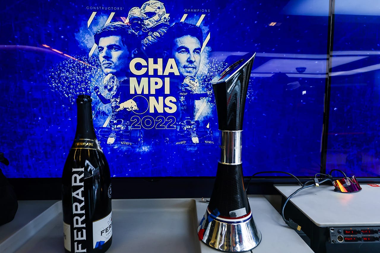 レッドブルF1、2013年シーズン以来となるダブルタイトル制覇