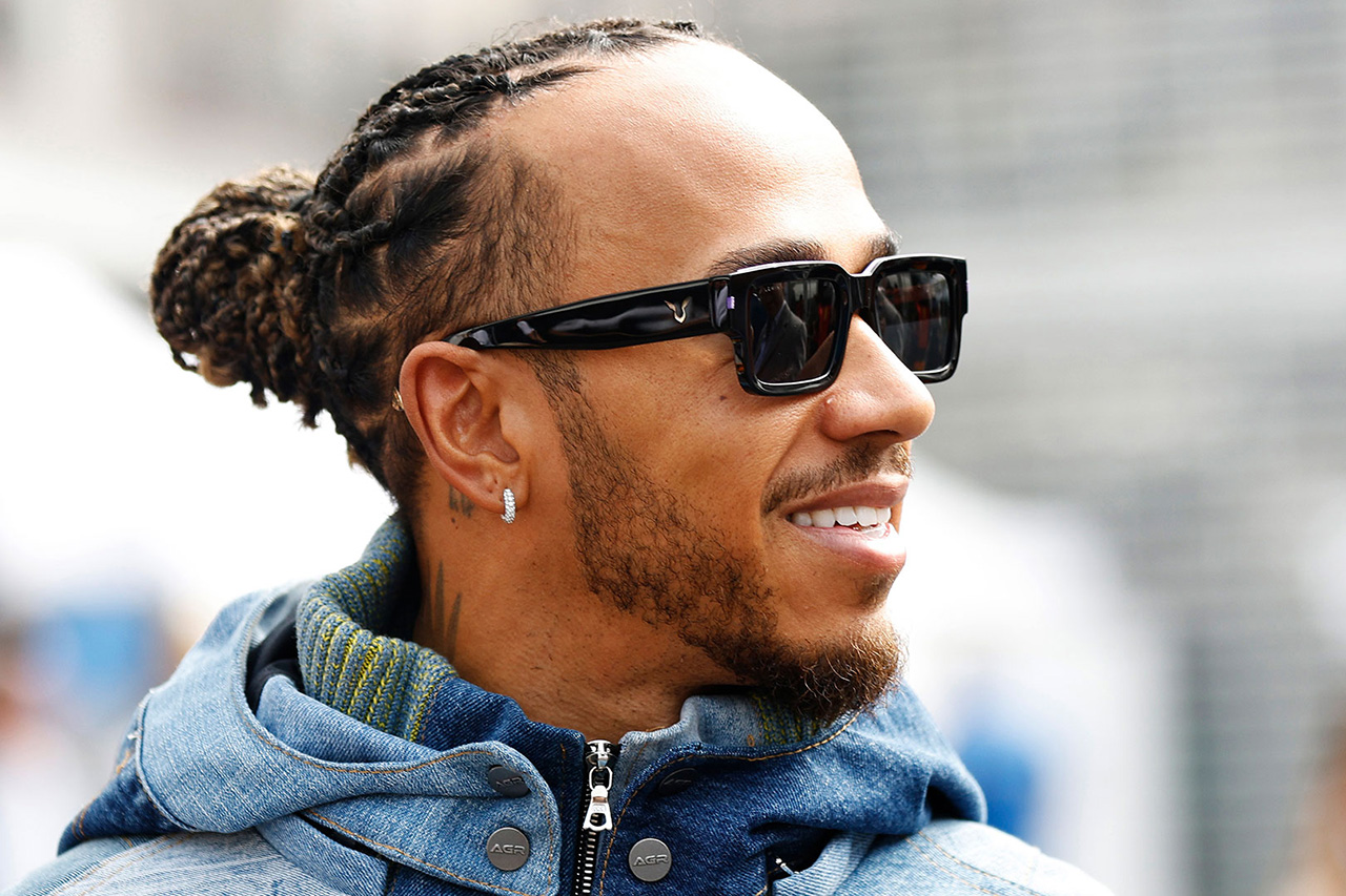 ルイス・ハミルトン、メルセデスF1との新たな“複数年契約”を目指す