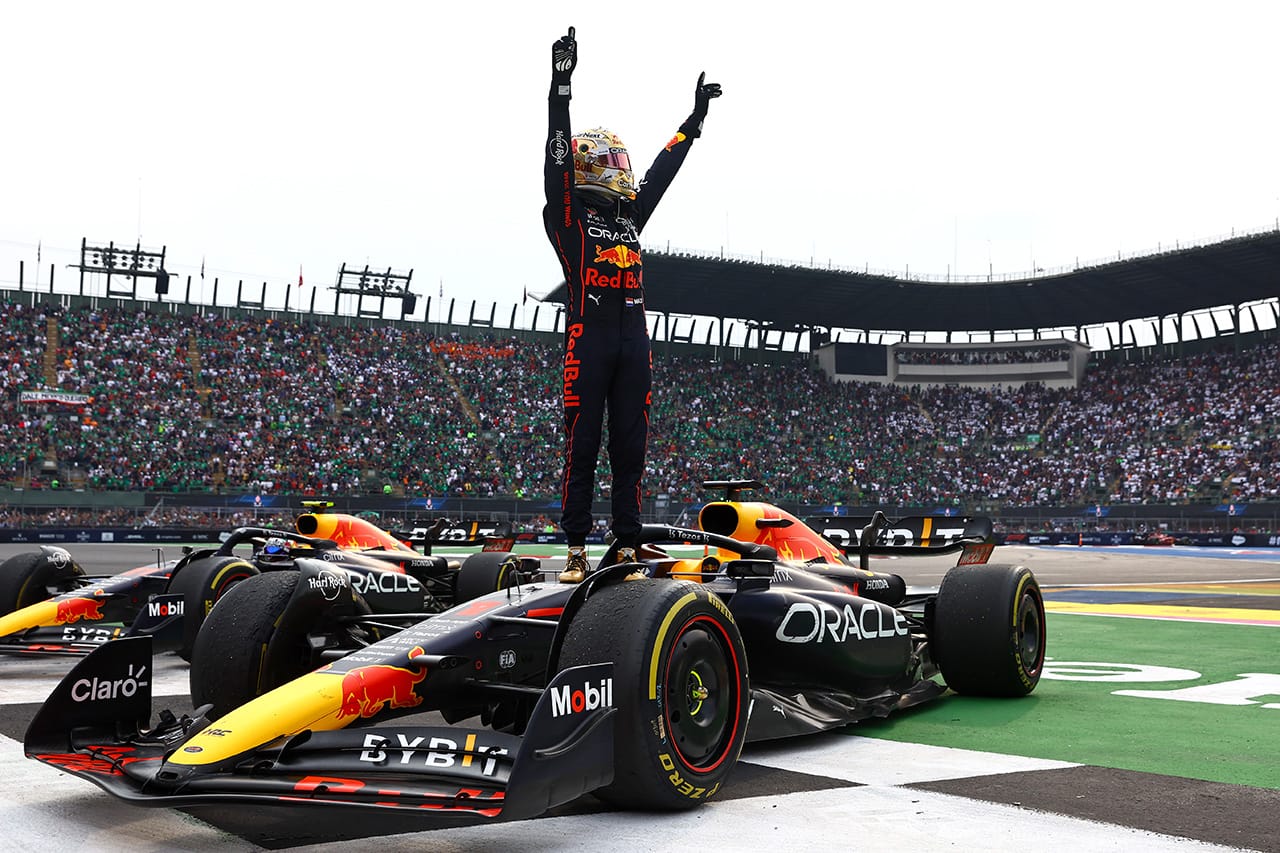 F1メキシコGP 決勝:フェルスタッペンが14勝目で年間最多記録を更新