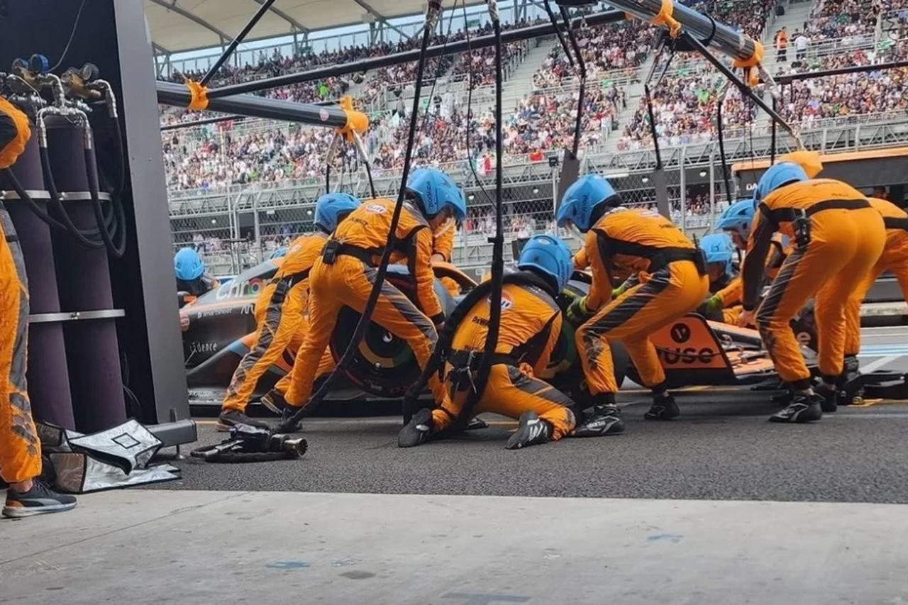 マクラーレン、F1メキシコGPで2022年の最速ピットストップを記録