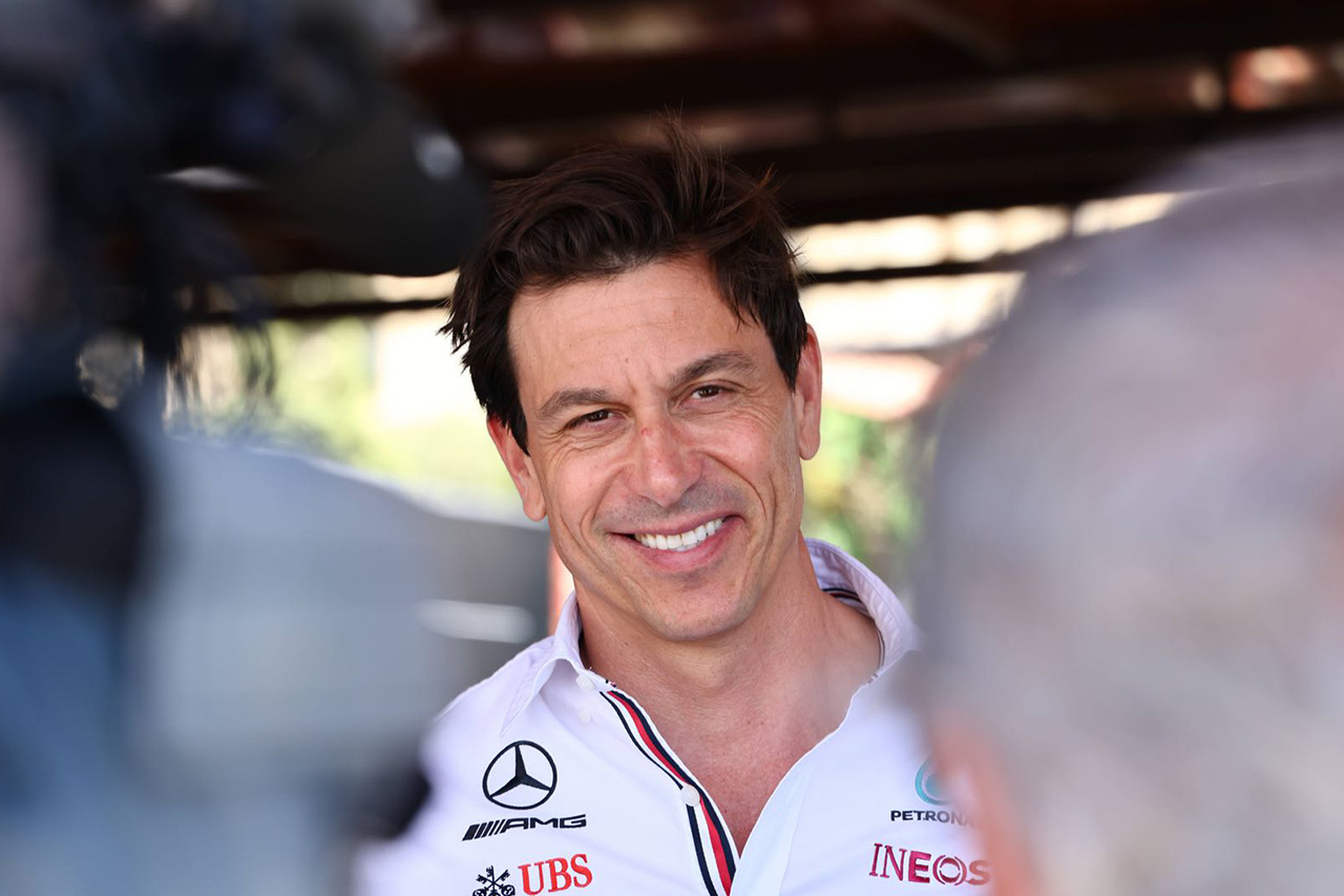 メルセデスF1代表 「レッドブルの予算上限違反のリーク元は我々ではない」
