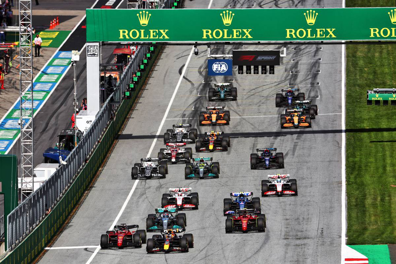 F1、2023年のスプリントはグリッドを決めない独立したイベントに？