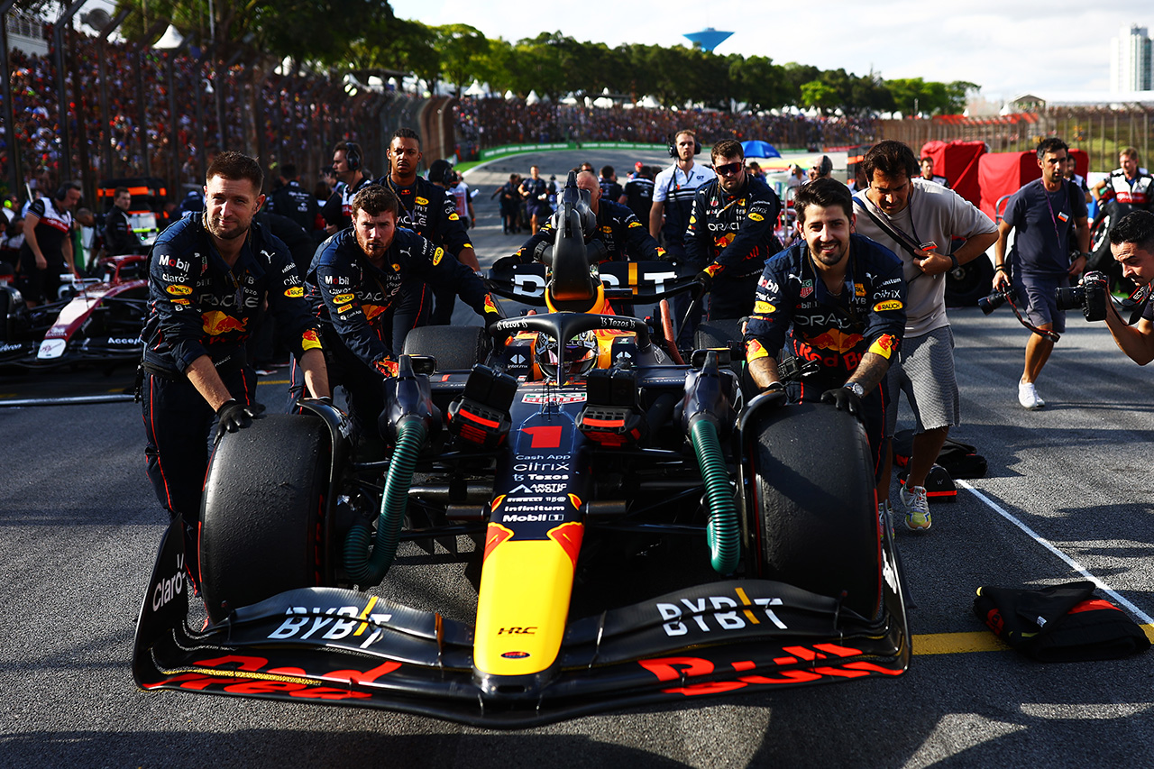レッドブルF1代表 「ソフトの機能領域が狭いと感じてミディアムを選んだ」