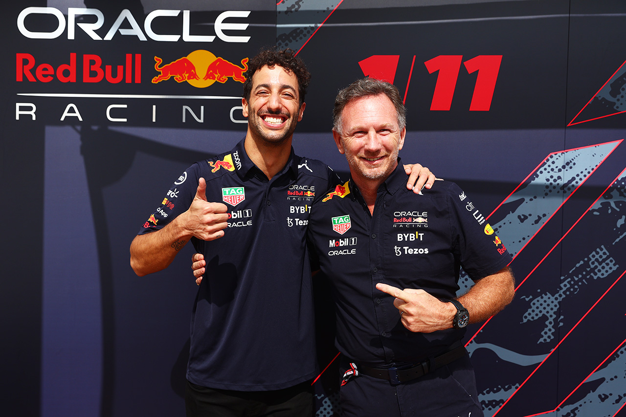 ダニエル・リカルド、レッドブルF1とサードドライバー契約の“大人の事情”