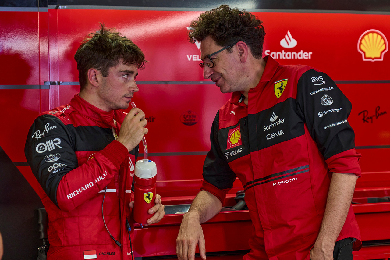 元F1王者ミカ・ハッキネン「ルクレールがビノット追放の噂は疑わしい」