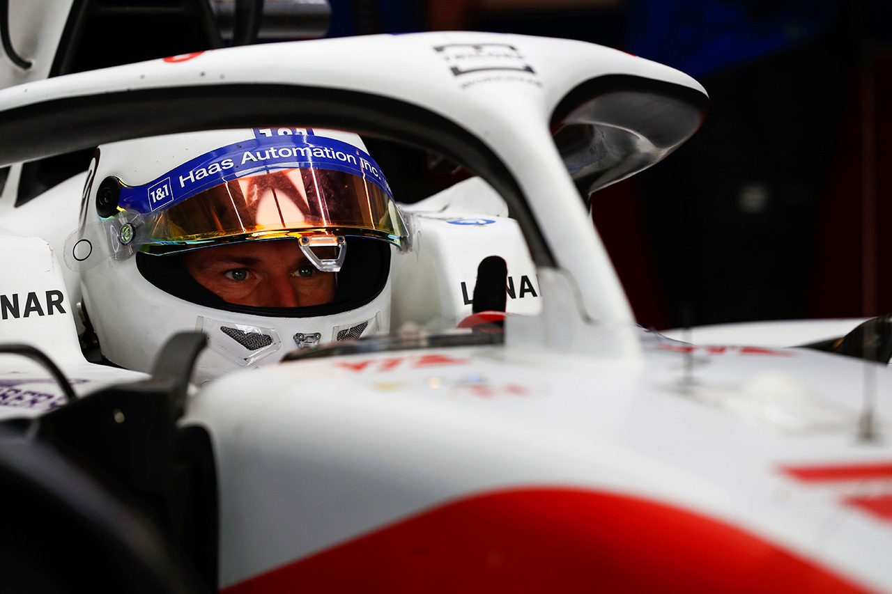 マーク・ウェバー 「ヒュルケンベルグのF1復帰は若手の人材不足を強調」