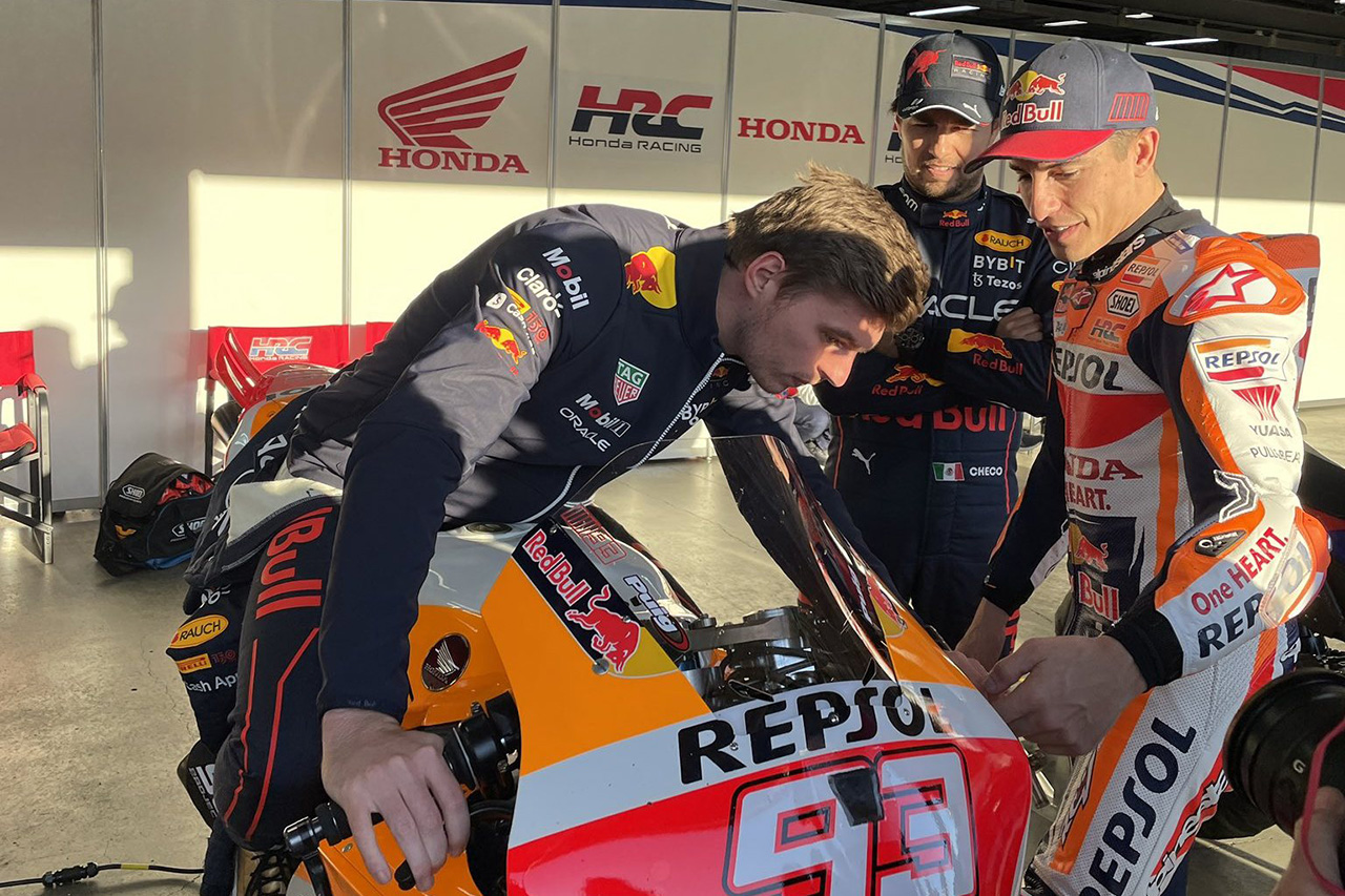 レッドブルF1、マックス・フェルスタッペンのMotoGPテストに「ノー」