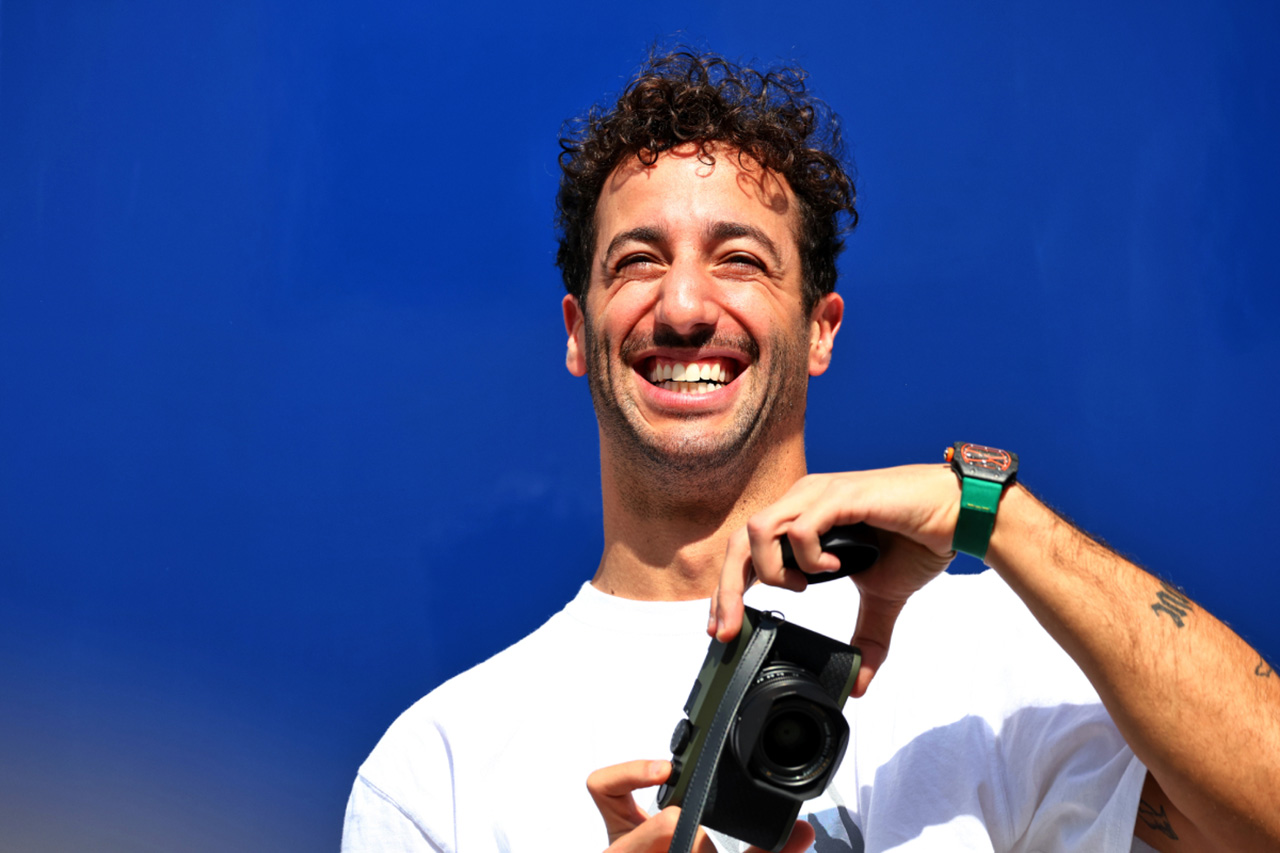 F1浪人のダニエル・リカルド、バイクでアメリカ横断を計画