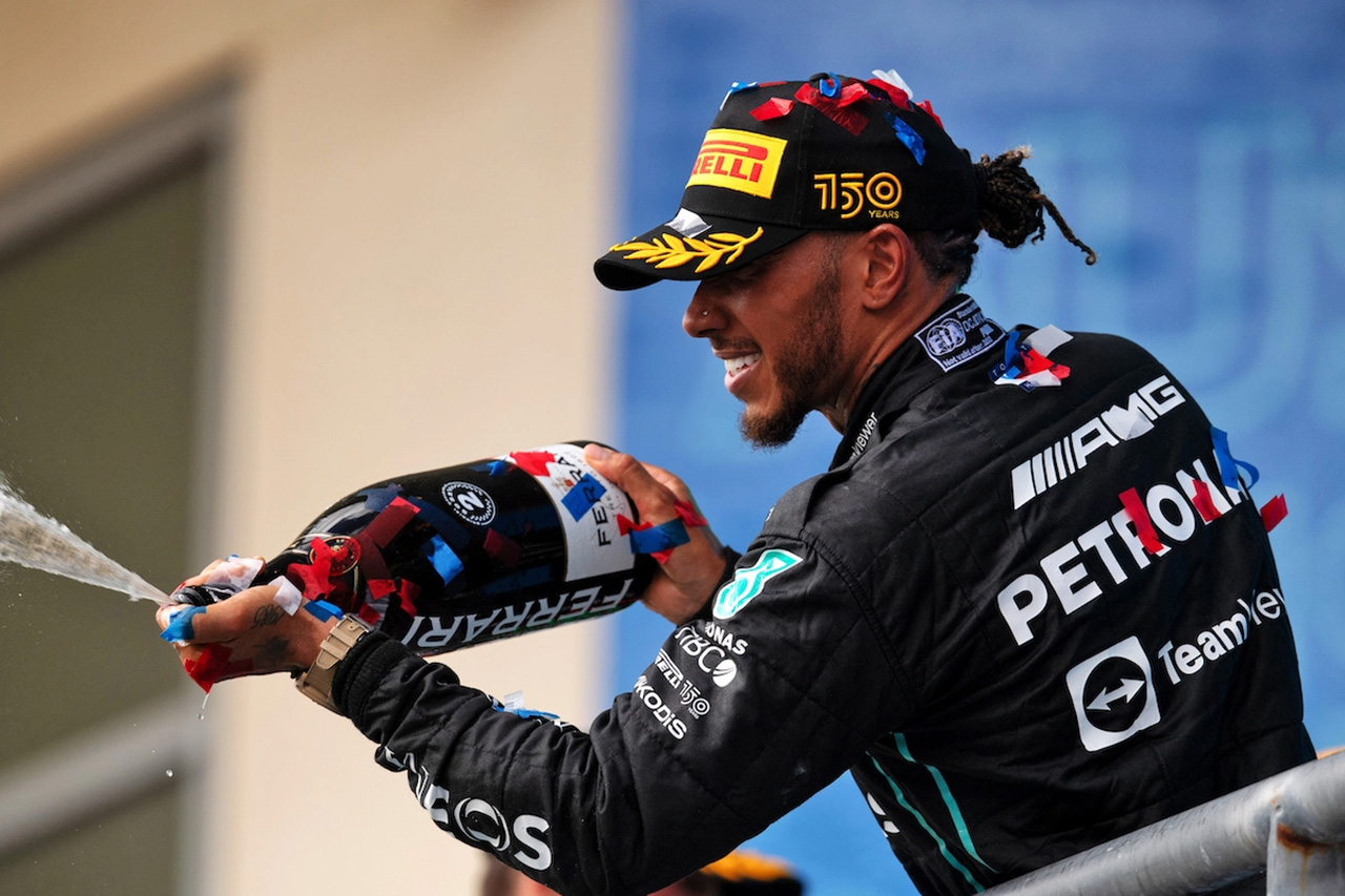 ルイス・ハミルトン 「2022年の失敗はメルセデスF1のチーム力を強化した」