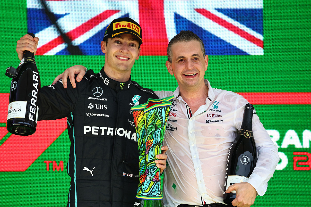 メルセデスF1代表、ラッセルのF1初勝利に立ち会えずも「後悔はない」