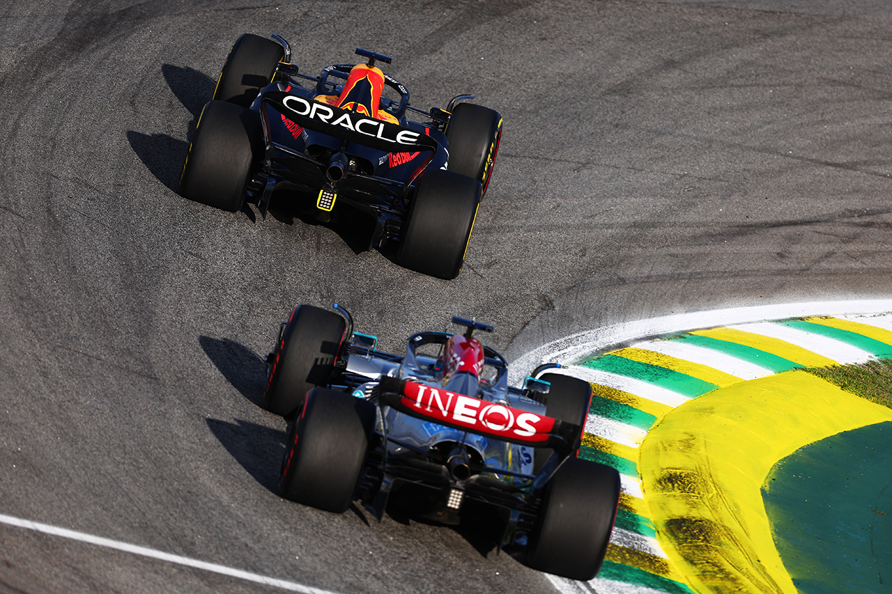 メルセデスF1代表 「W14はレッドブルとの差を縮めていないかもしれない」