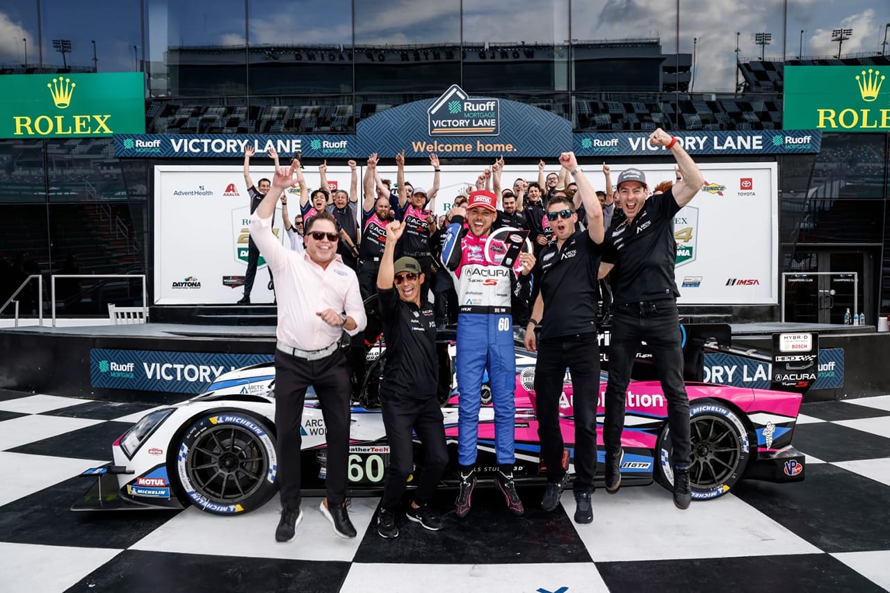 デイトナ24時間レース：アキュラ ARX-06がGTP時代最初のポールを記録