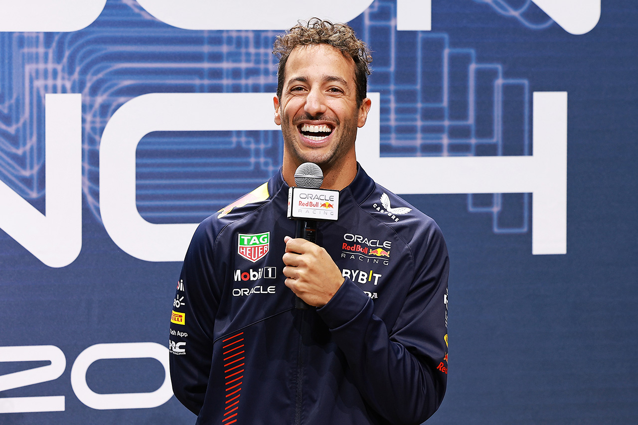 ダニエル・リカルド、レッドブルF1の発表会の仕事でバサーストを走れず