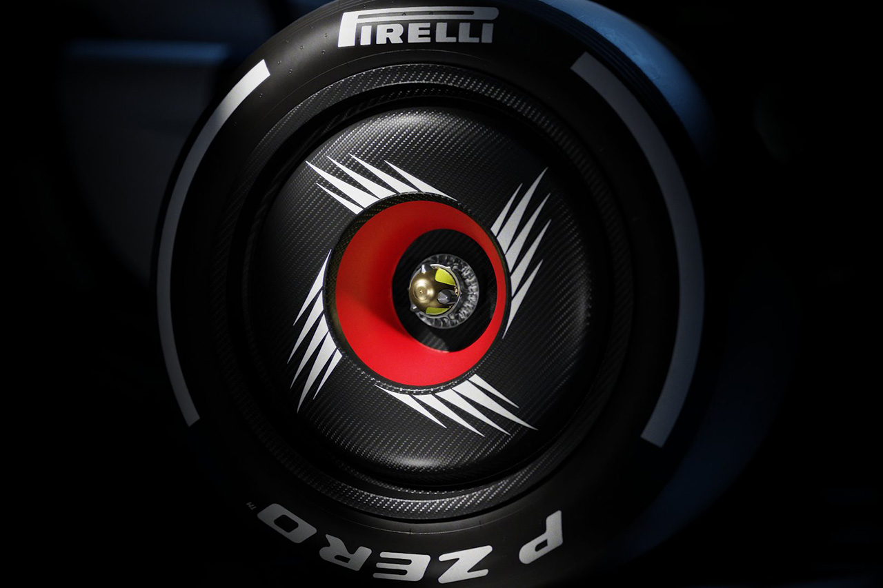 アルファタウリF1、2023年F1マシン AT04のホイールカバーデザインを公開