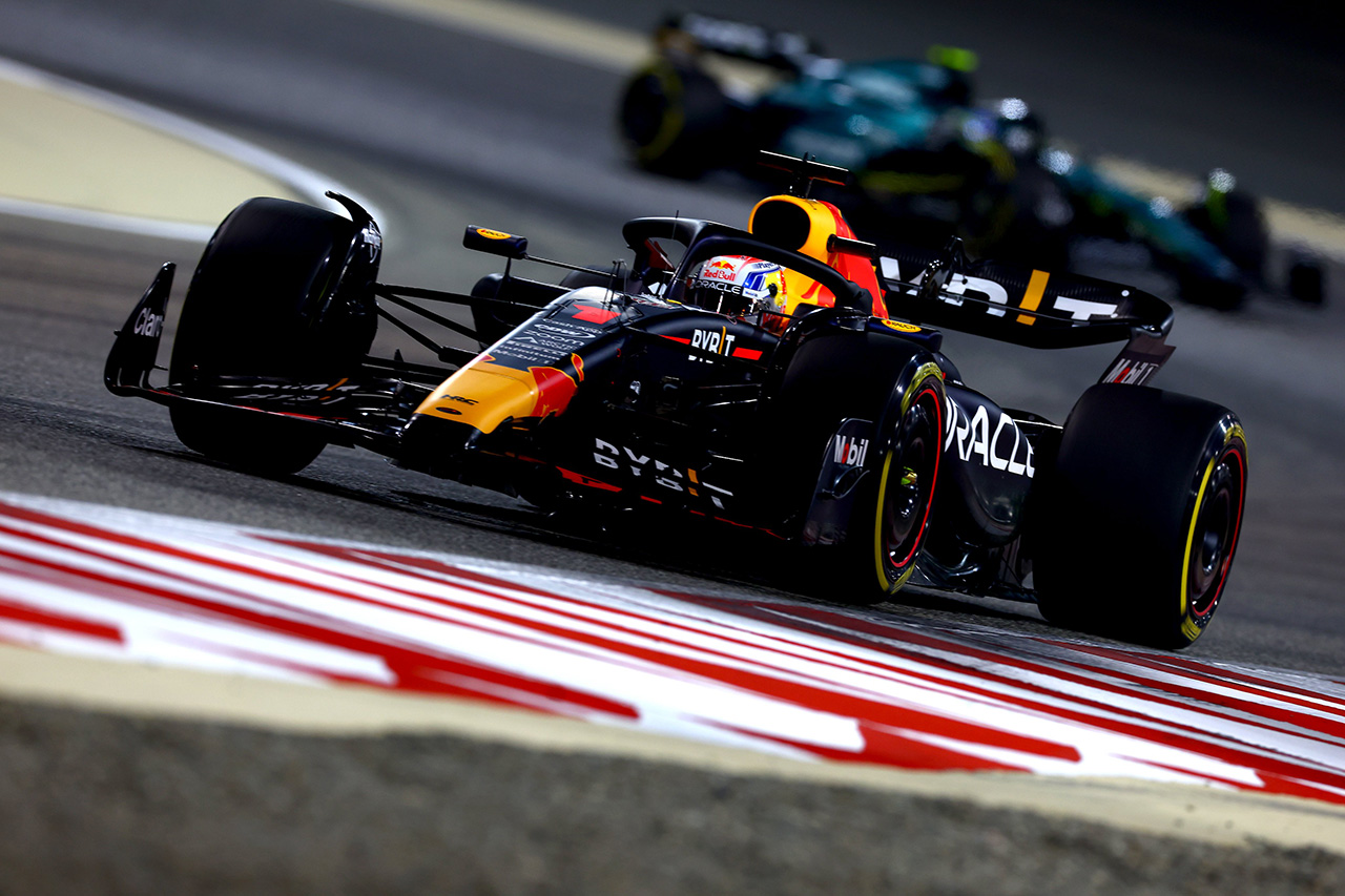 レッドブルF1のマックス・フェルスタッペンがRB19で完璧な最速スタート