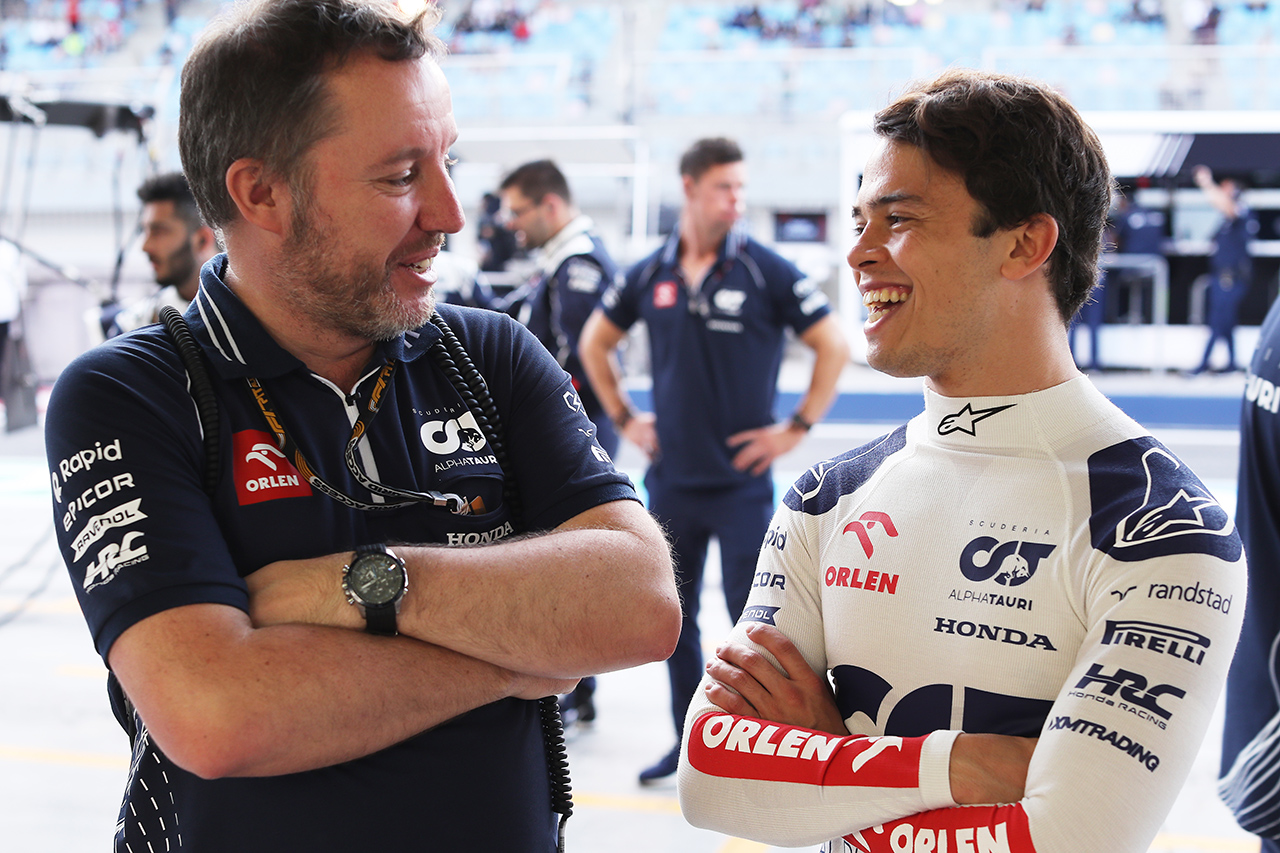 アルファアウリF1のニック・デ・フリース 「レースにはかなり満足」