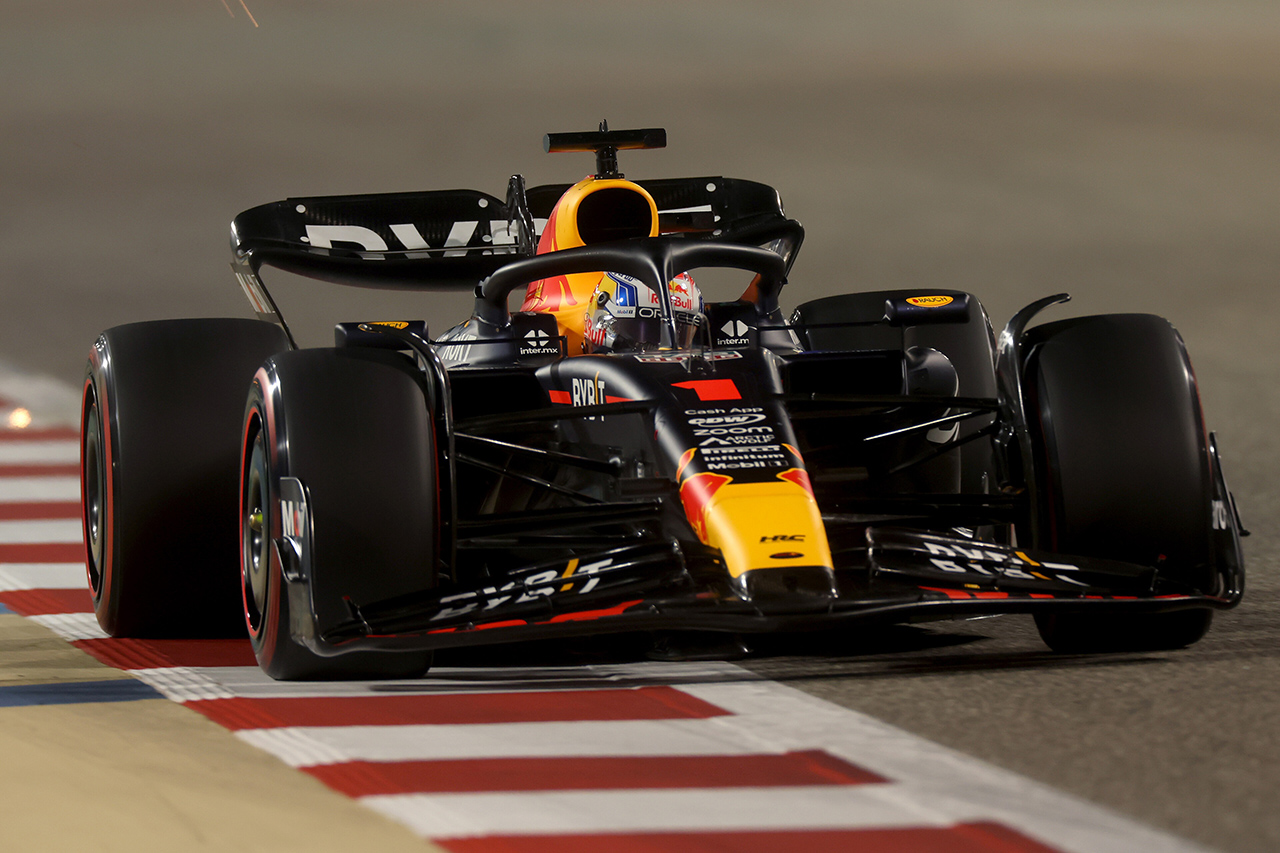 レッドブルF1、バーレーンGP初日にRB19に予期せぬ信頼性問題で窮地