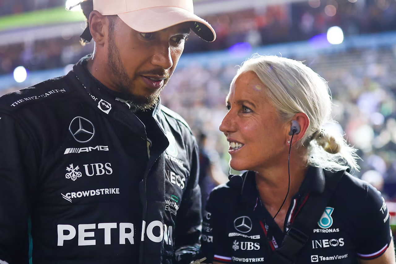 ルイス・ハミルトン、アンジェラ・カレンとの長年のタッグを解消