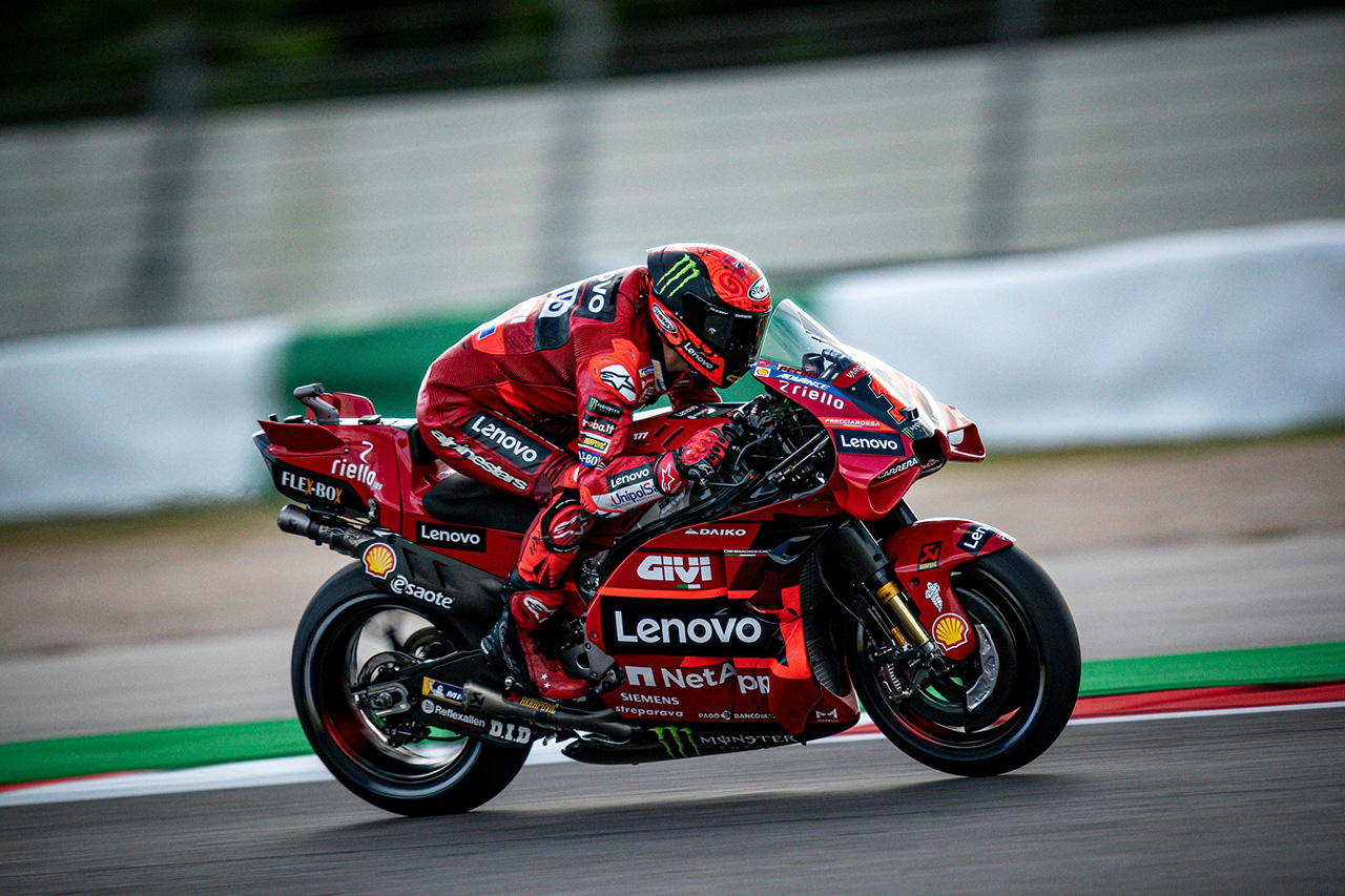MotoGP:フランチェスコ・バニャイアが初のスプリントを制す