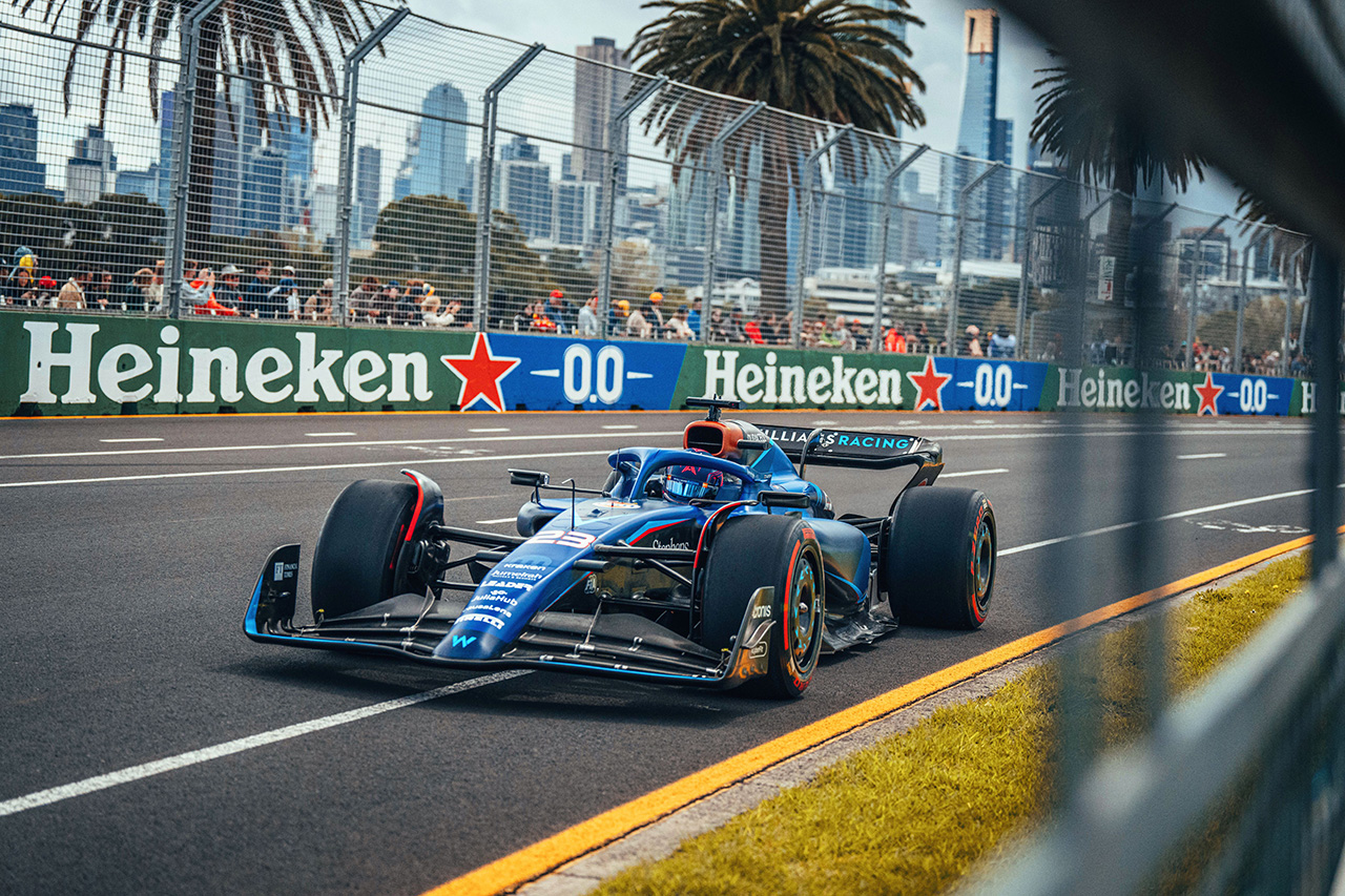 ウィリアムズF1、アルボンが8番手「毎週末ポイントを争うことができる」