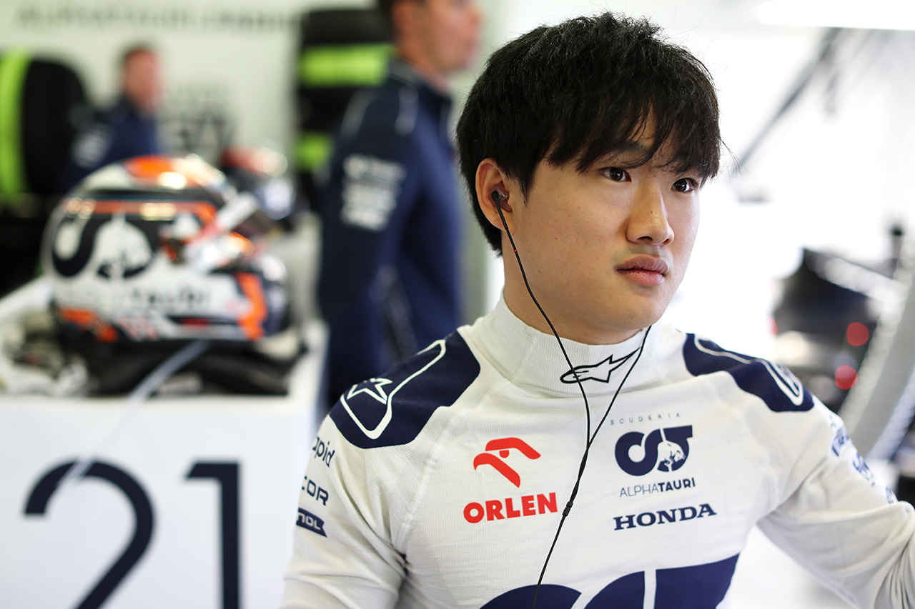 アルファタウリF1の角田裕毅、10位で今季初ポイント獲得も「複雑な思い」
