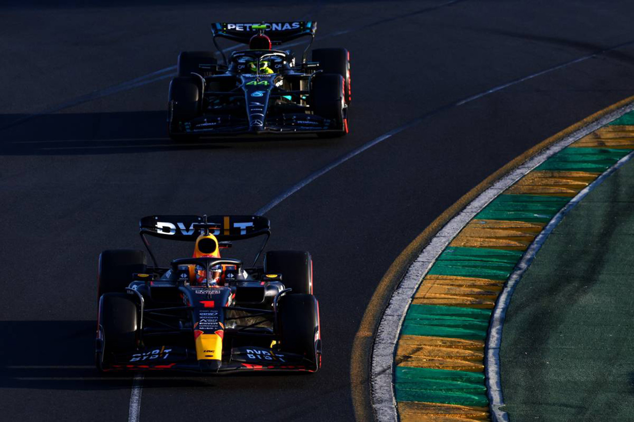 ジョージ・ラッセル 「レッドブルF1はFIAの介入を恐れて実力を抑えている」