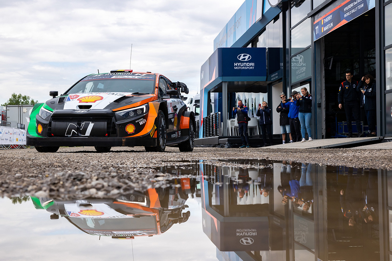 WRC：ヒョンデ、クレイグ・ブリーンを追悼する特別なカラーリングを発表