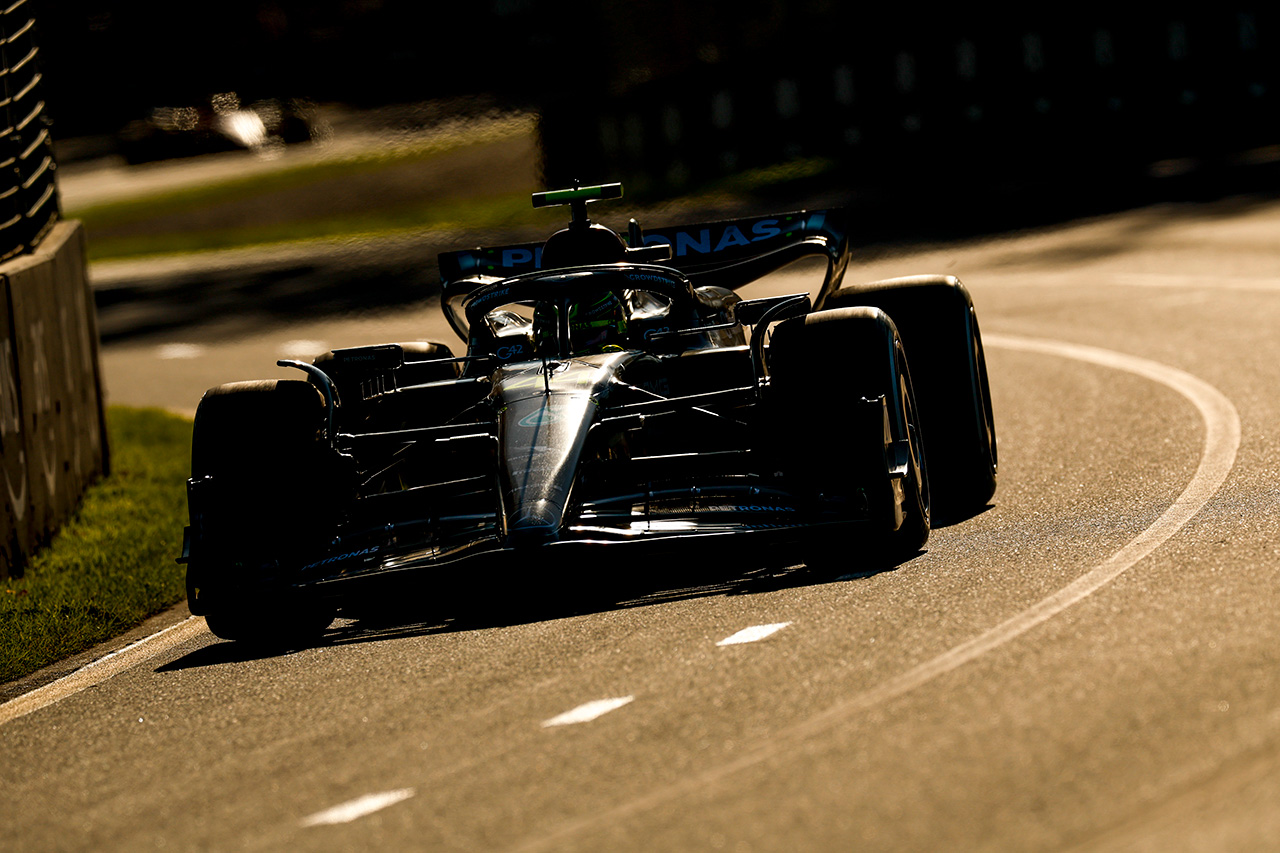 メルセデスF1を2023年の間違った道に導いた“パーフェクトストーム”