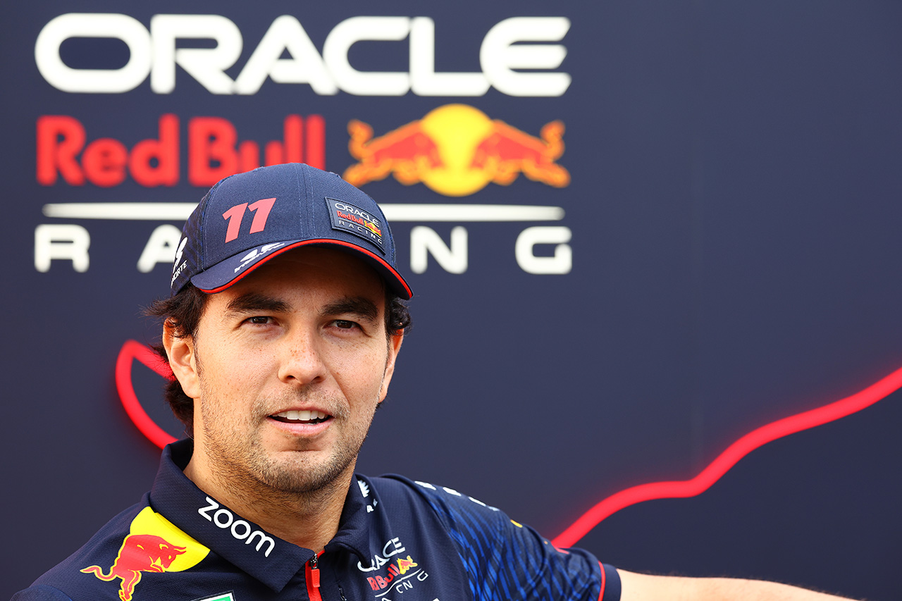 レッドブルF1のセルジオ・ペレス 「序盤2戦の基準を保つことが重要」