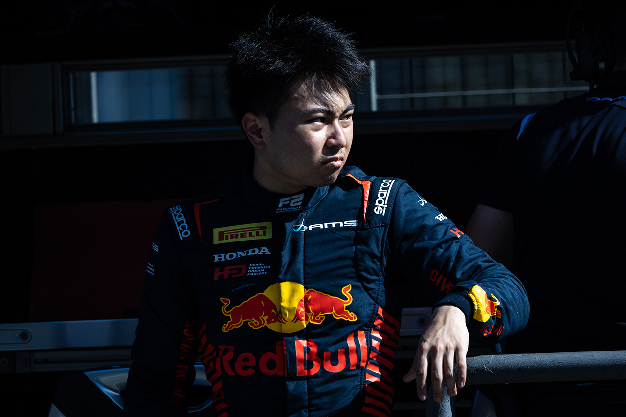 レッドブルF1育成の岩佐歩夢、マシントラブルでリタイア / FIA F2 第4戦