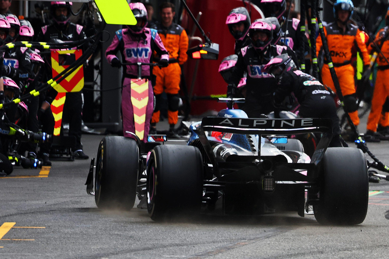 FIA、オコンのニアミス事故を受けてセレブレーション関連の手順を見直し
