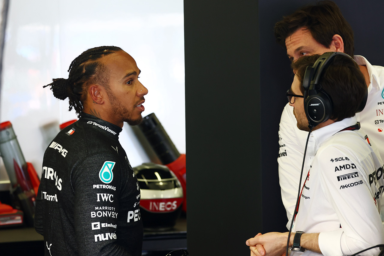 ハミルトン 「メルセデスF1はアップグレード導入日を指折り数えている」