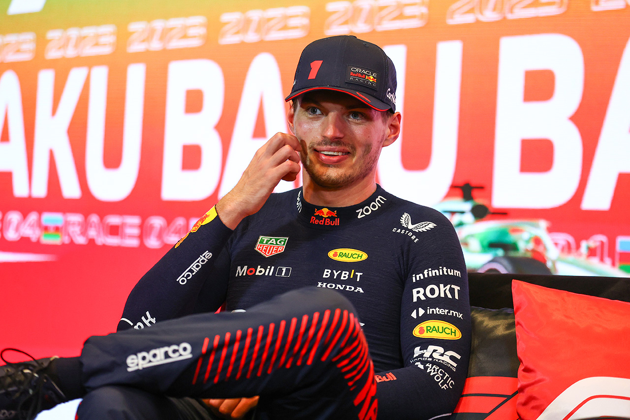 フェルスタッペン、レッドブルF1にピットストップ指示のレビューを要請