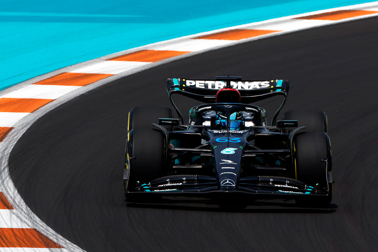 FP1:ジョージ・ラッセルが最速タイムでメルセデスF1がワンツー発進